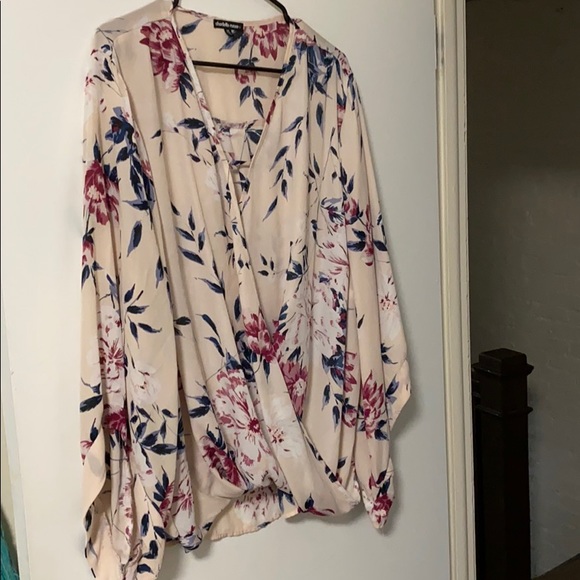 Blouse - Picture 1 of 2